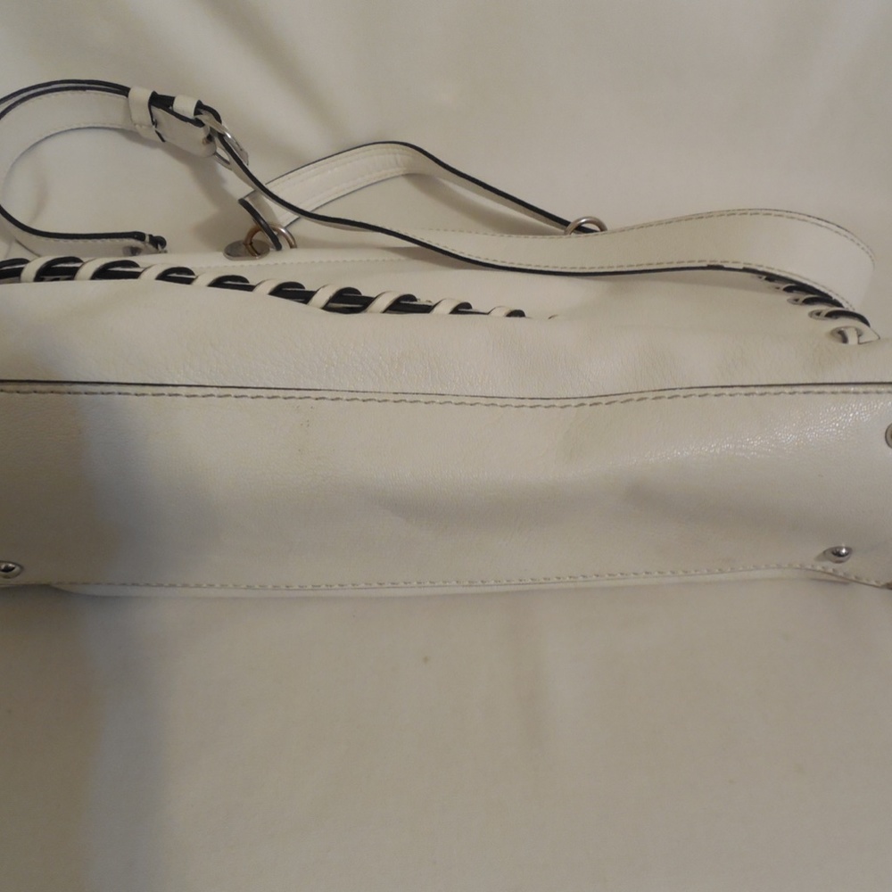 Guess White Andie Flap Handbag - Picture 7 of 10